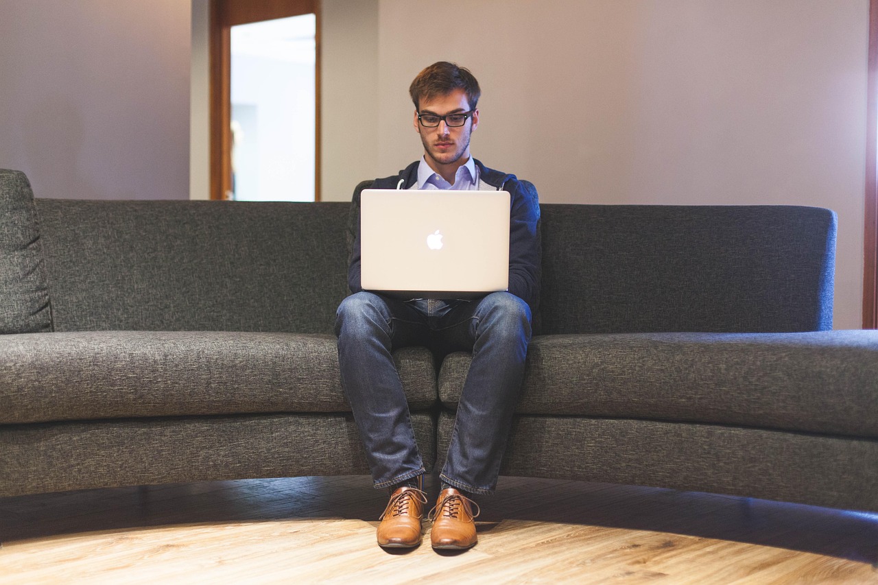 Simplify Subcontractor Coordination With Contractor Management Software
